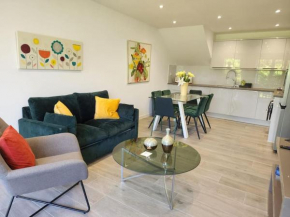 Paradigm Court, Modern 3-Bedroom Flat 1, Oxford